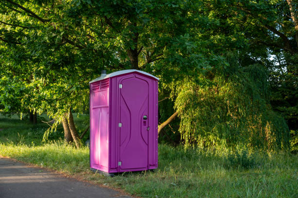 Best Portable restroom trailer rental  in Dillonvale, OH